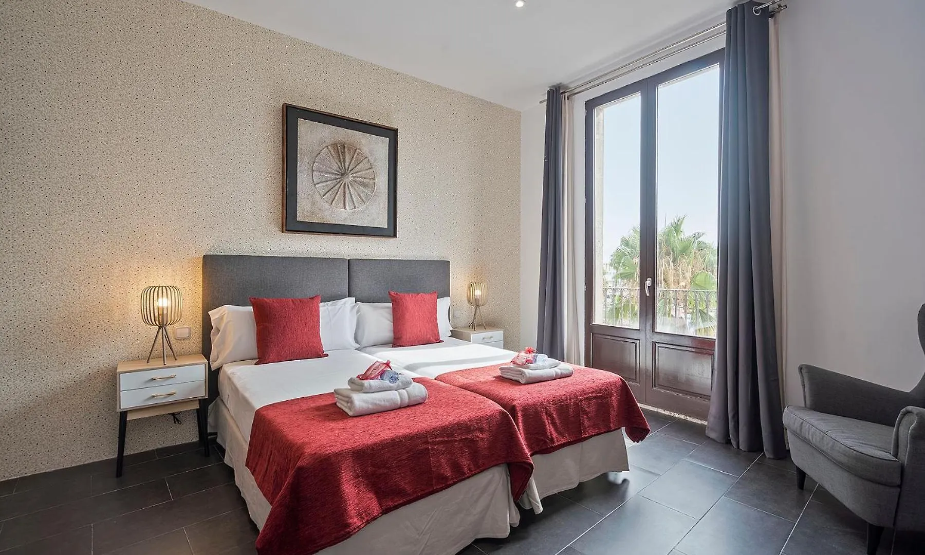 Alcam Colon Apartment Barcelona