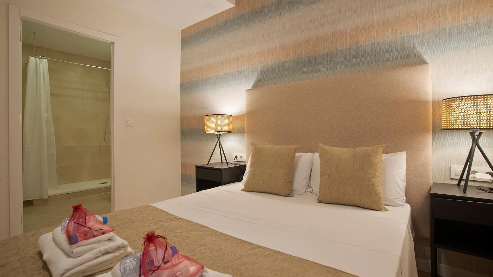 Apartmán Alcam Colon Barcelona 0*,  Španělsko